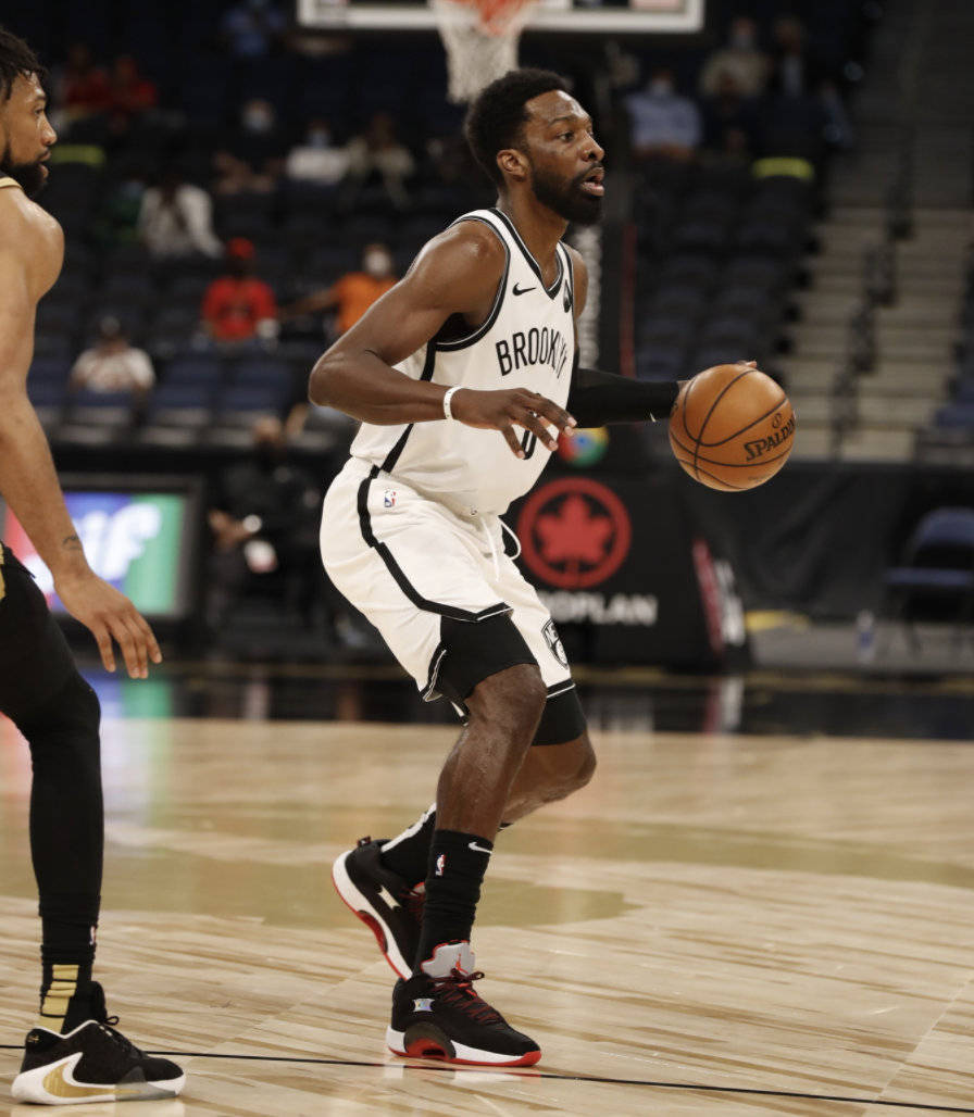 湖人和开拓者今天录相回放