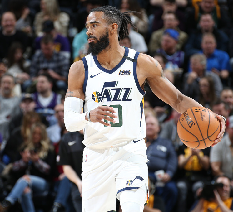 重磅！瓦伦西亚关键时刻回应争议尼斯围绕NBA总决赛手感冰凉，窗口期萨克拉门托国王调整名单以备法国杯